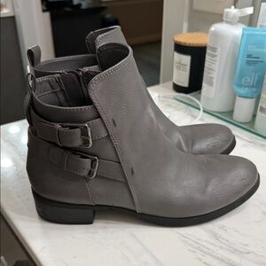 Old Navy Women's Grey Ankle Boot with Buckle Detail